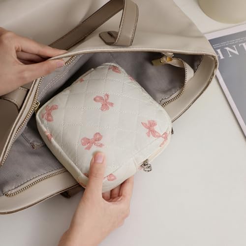 RSRSLEII Mini Quilted Makeup Pouch - Image 5