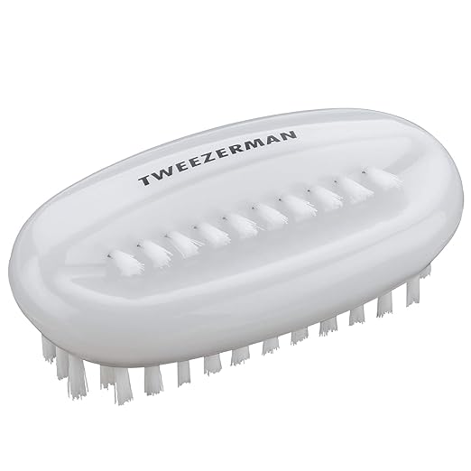 Tweezerman Dual Surface Nail Brush - Image 3