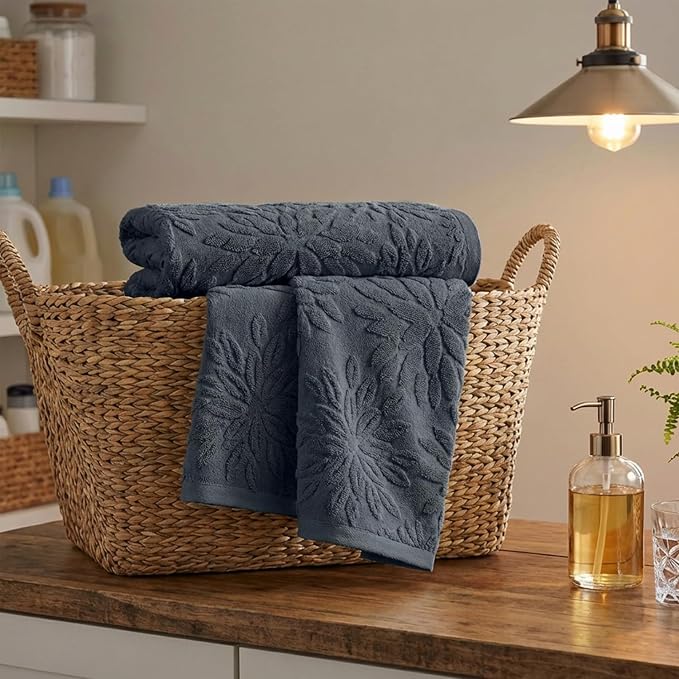 Artoid Mode 2 Pcs Grey 3D Dahlia Floral Jacquard Hand Towels - Image 5