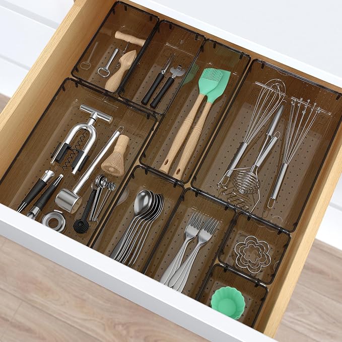 33 PCS Plastic Drawer Organizers Set, 4 Size Desk Drawer Organizer Trays | 4 - Image 6