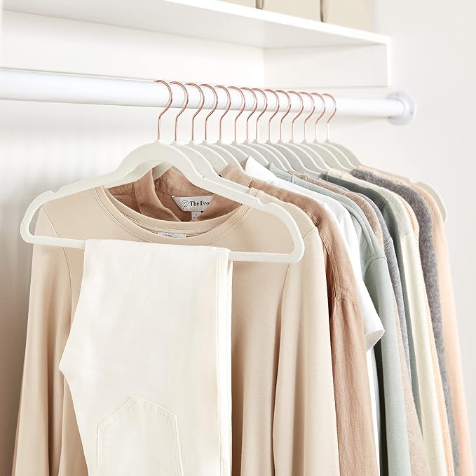 Amazon Basics Slim Velvet Non-Slip Space Saving Suit Clothes Hangers, Closet - Image 6