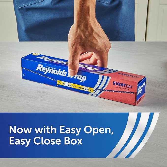 Reynolds Wrap Everyday Strength Aluminum Foil Roll, 12 Inch Wide, 200sq ft - Image 3